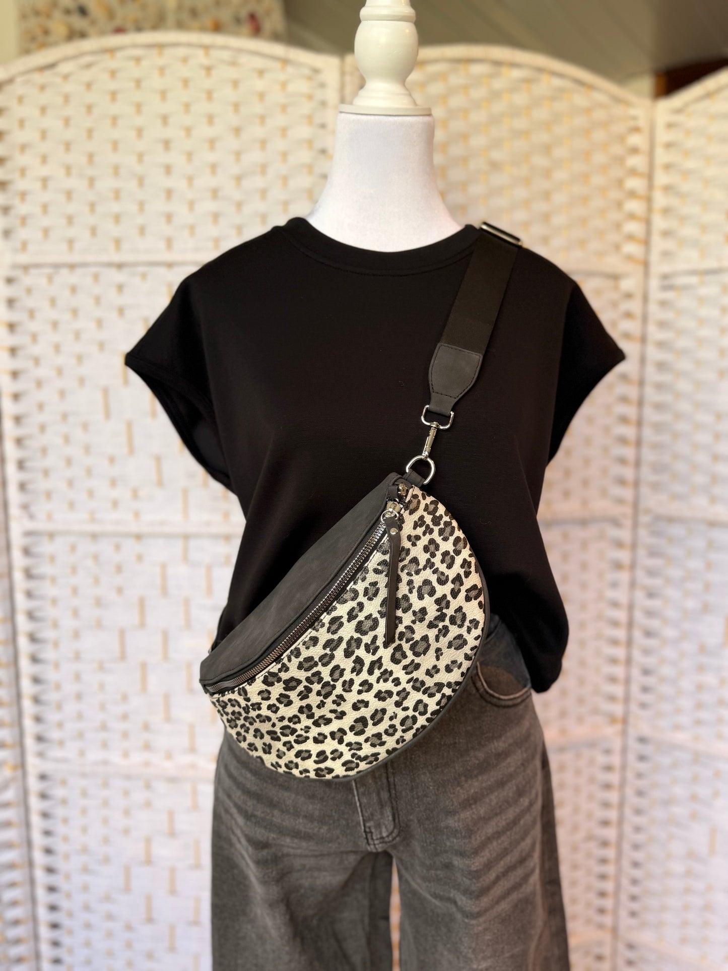 Crossbody Zwart Leopard